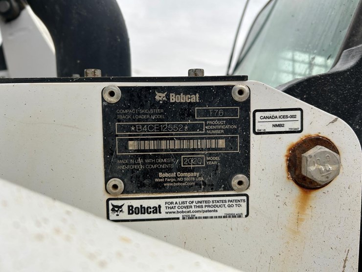 2020-bobcat-t76-image-28