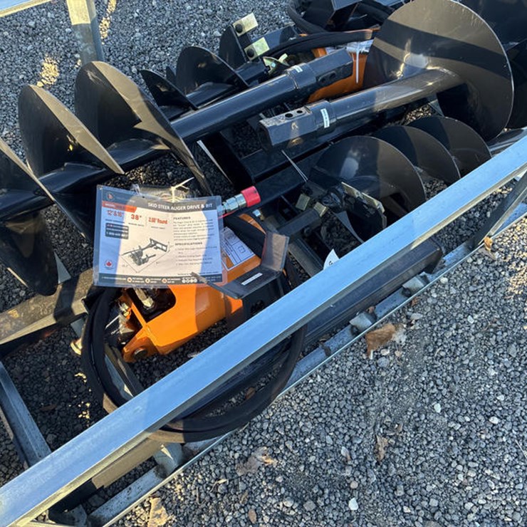 #115436 • SKIDSTEER MT AUGER W/BITS 12" & 18"