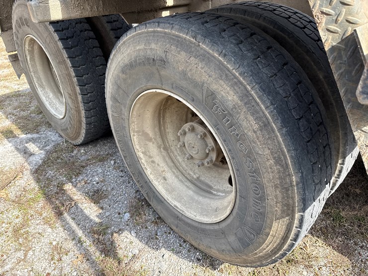 2018-western-star-4700sb-image-19