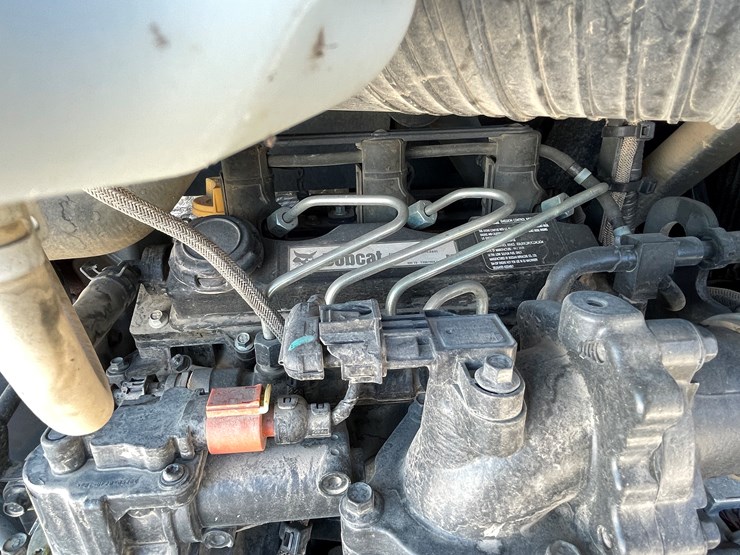 2021-bobcat-e50-image-32