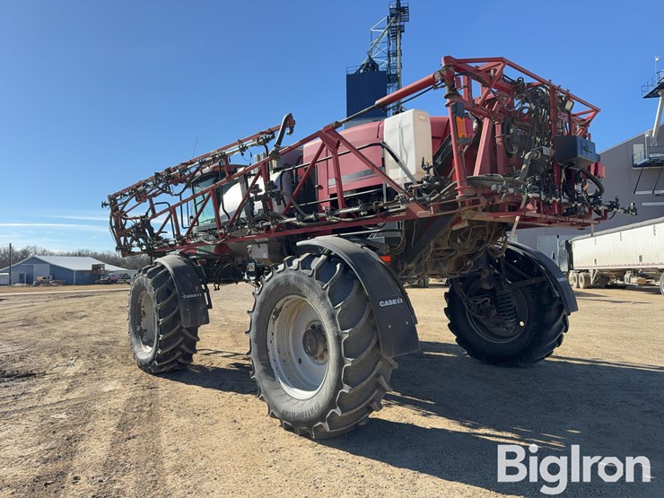 2012-case-ih-patriot-4430-image-7