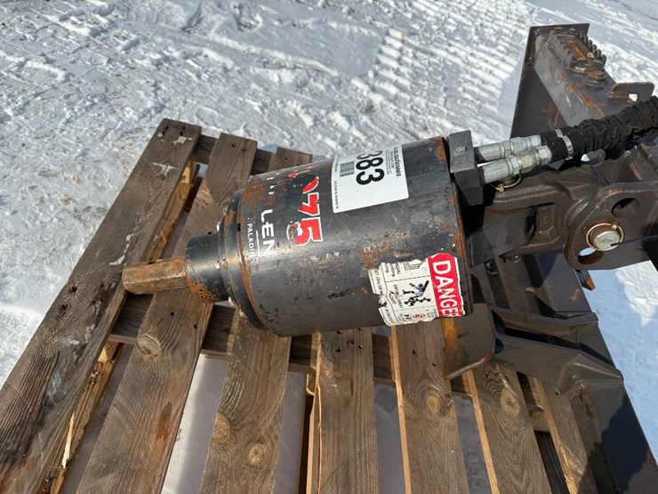 #383-•-lot-383-image-8