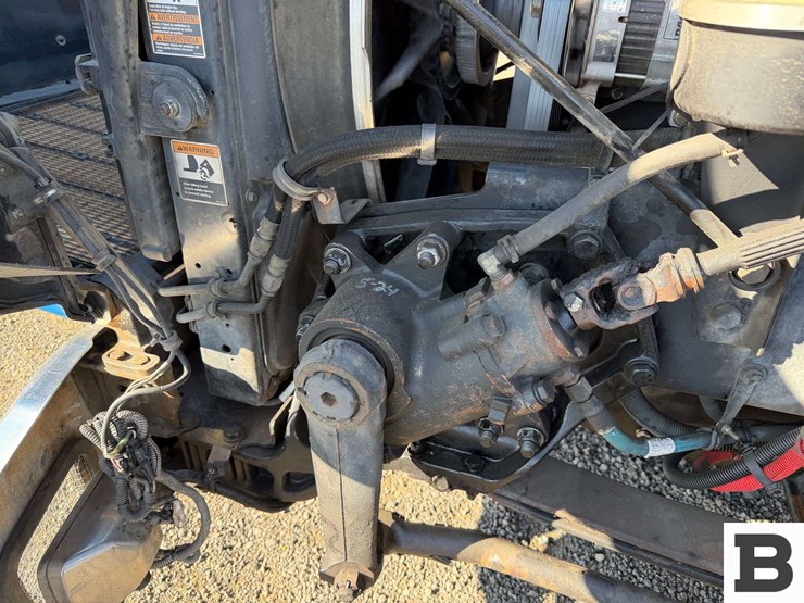 2015-kenworth-t800-image-40