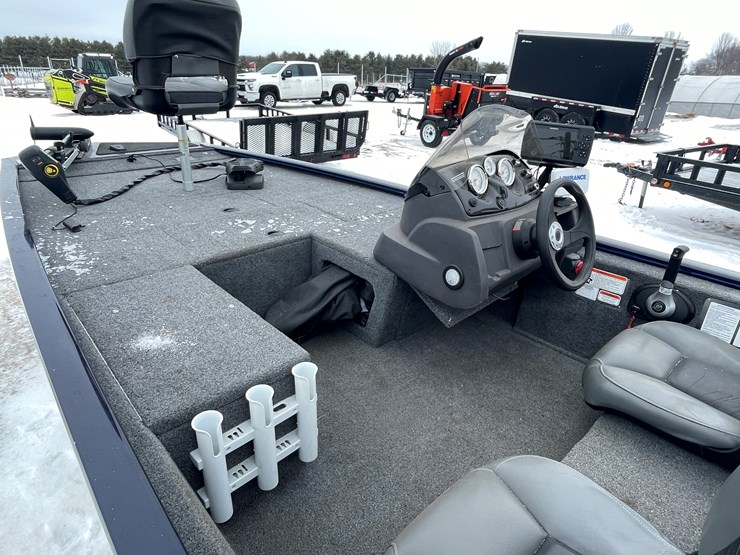 #136-•-2022-tracker-pro-170-boat-(has-wi-title)-image-22