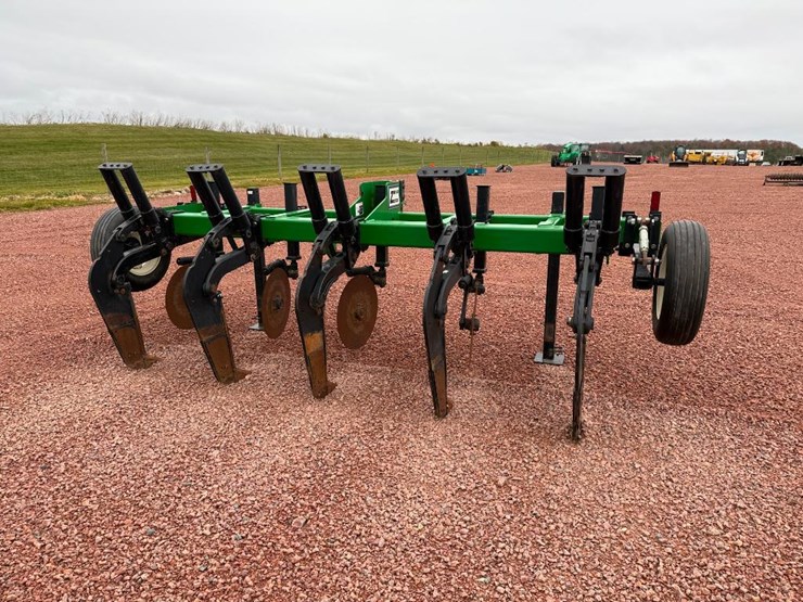 unverferth-zonebuilder-130-image-4