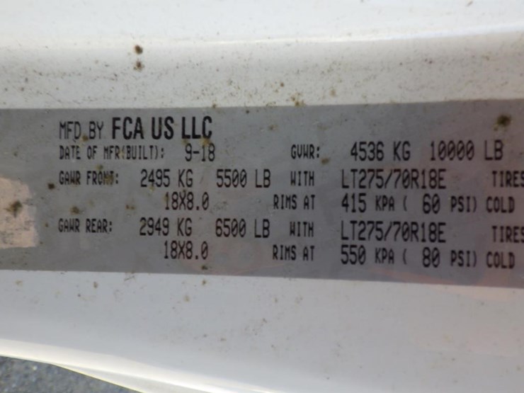 2018-dodge-2500-image-16