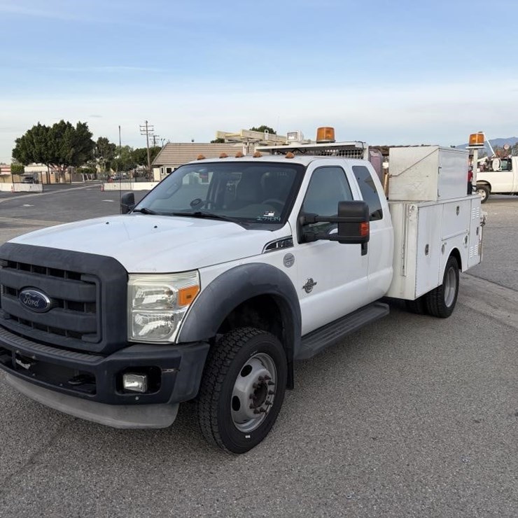 2012 FORD F450 XLT