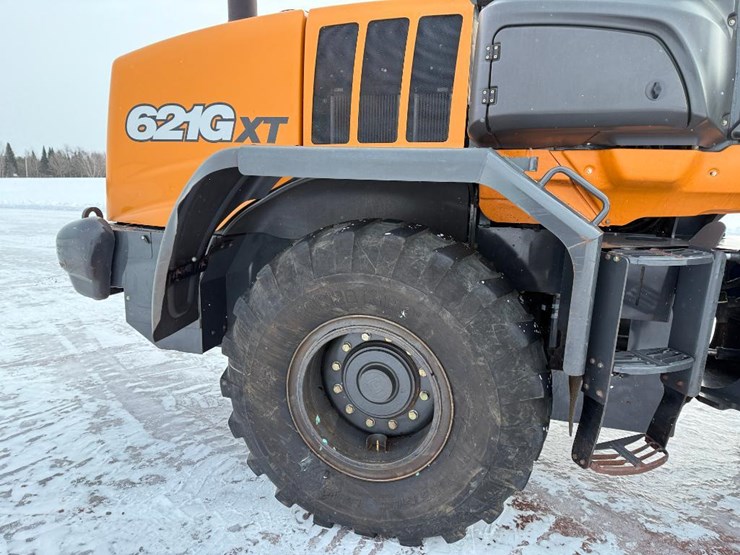 2019-case-621g-xt-image-17