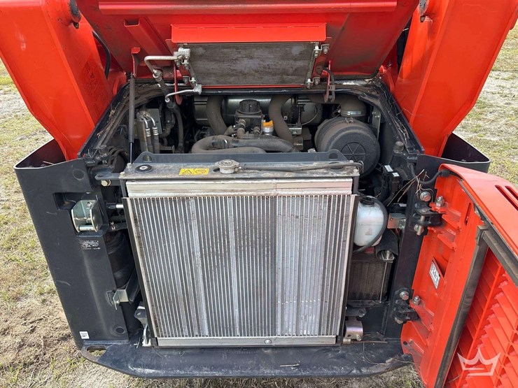 2024-kubota-svl97-2-image-14