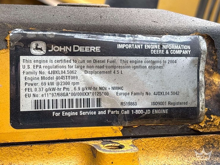 2004-deere-310sg-image-24