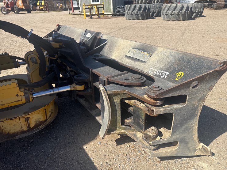 2002-deere-650h-lgp-image-5