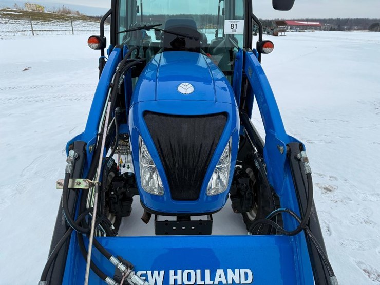 new-holland-boomer-37-image-25