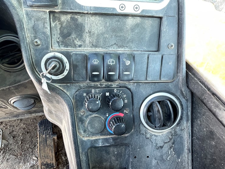 2014-jcb-509-42-image-49