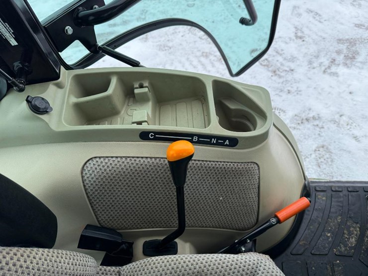 john-deere-3033r-image-59