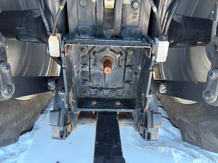 case-ih-magnum-250-image-42