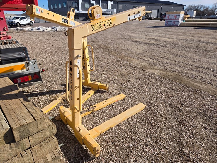 2020-boscaro-mbra-30e-crane-fork-attachment-image-4