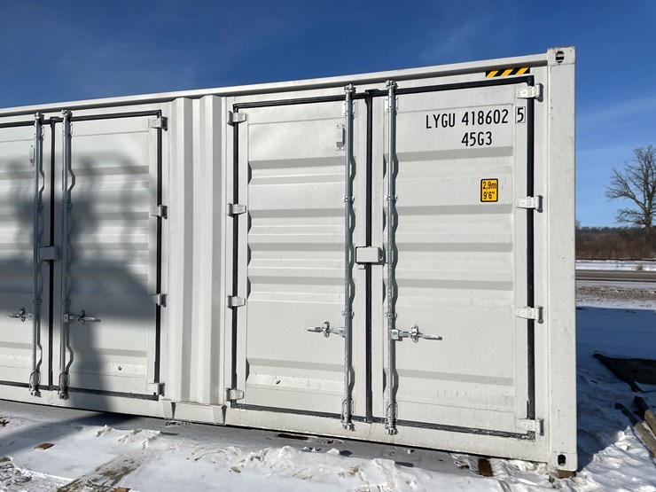 #400-•-40'-high-cube-multi-door-shipping-container-image-4