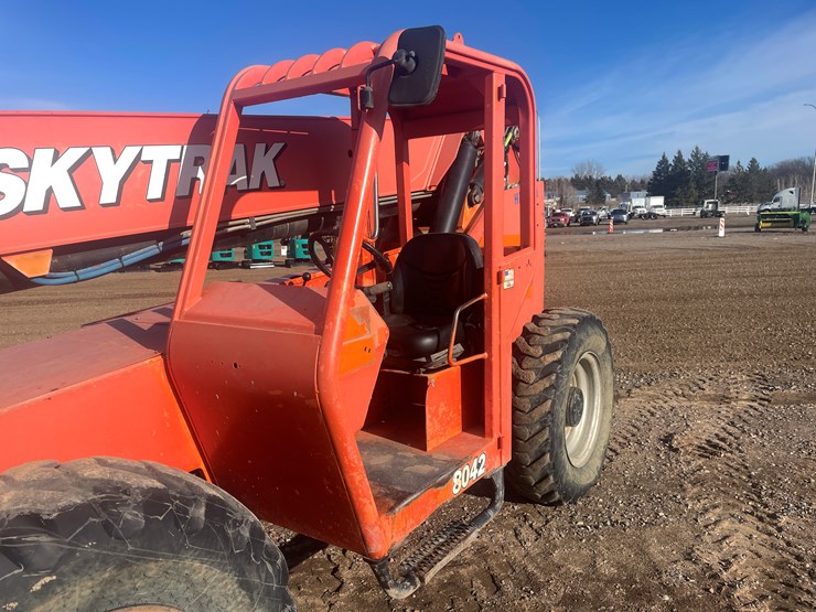 2005-sky-trak-8042-image-10