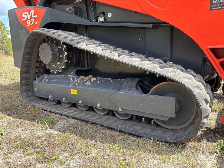 2024-kubota-svl97-2-image-36