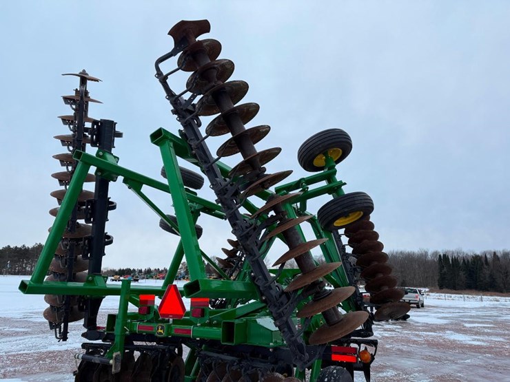 john-deere-2620-image-34