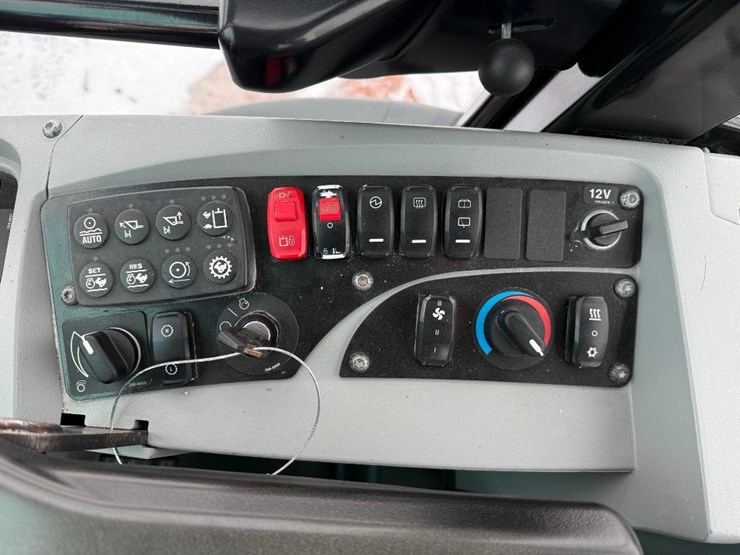 caterpillar-906m-image-45