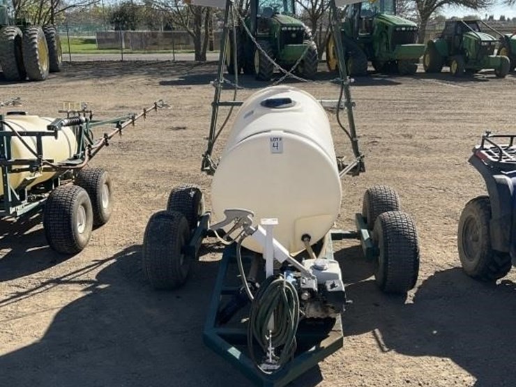 pbm-200g-poly-tank-pull-strip-sprayer,-20'-image-2