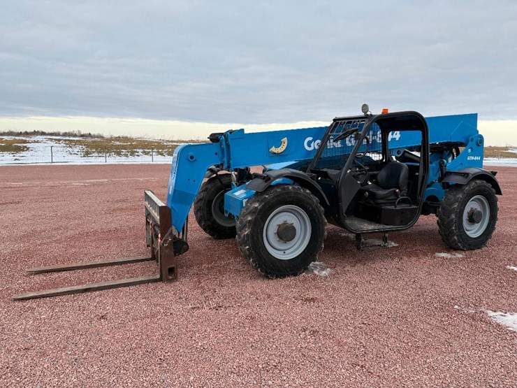 2016-genie-gth844-image-1