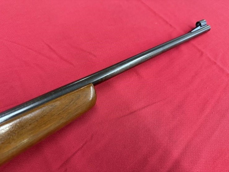 marlin-model-56-.22-rifle-image-2