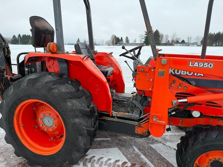 kubota-l4350-image-12