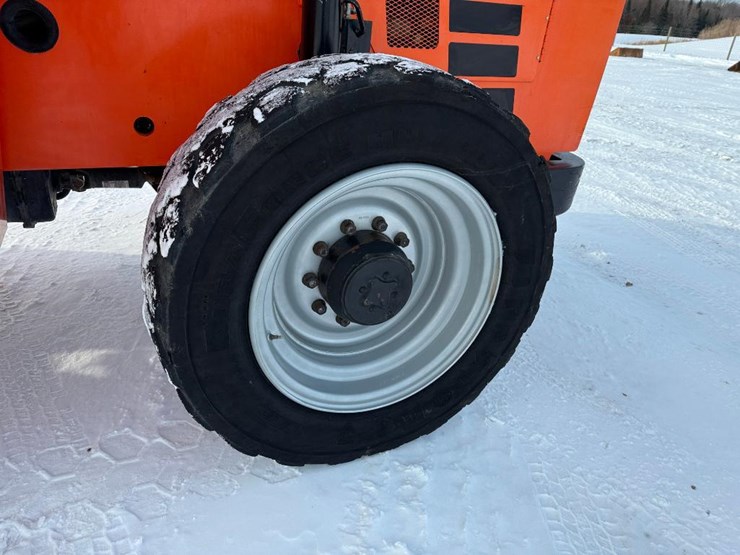 2018-sky-trak-10054-image-7