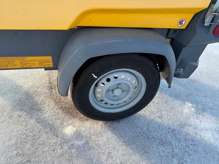 #107-•-lot-107-image-7