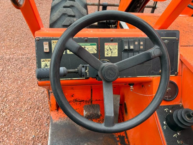 2006-sky-trak-8042-image-44