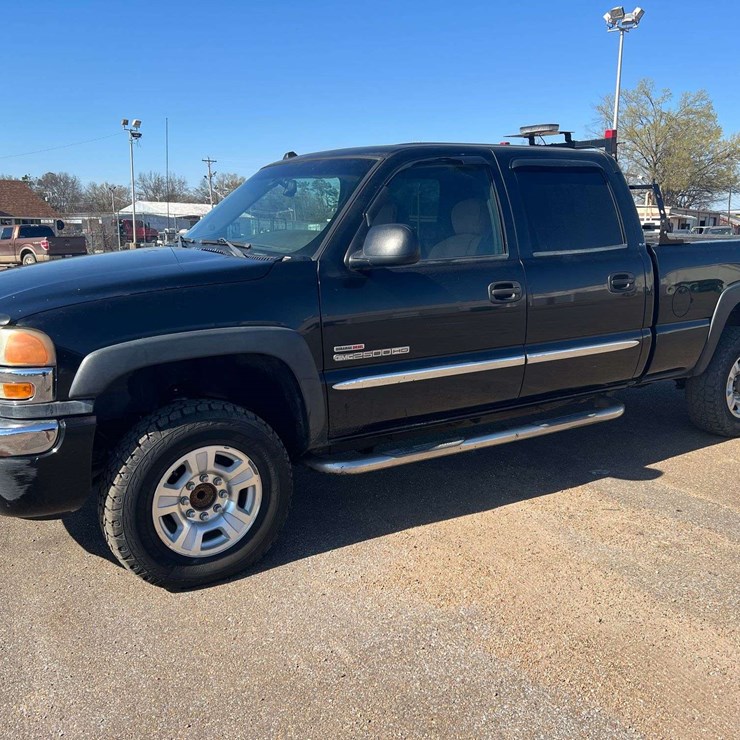 2004 GMC 2500