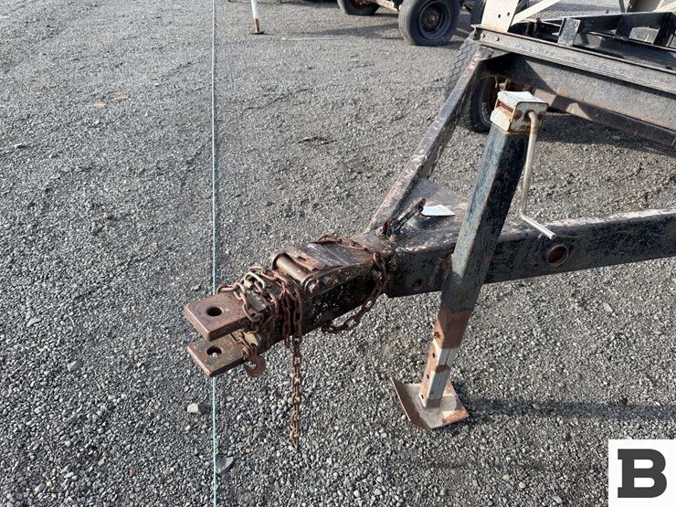 willmar-seed-tender-trailer-image-6