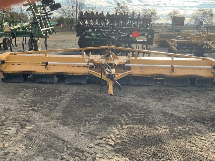 vrisimo-20'-pull-pto-chopper-image-17