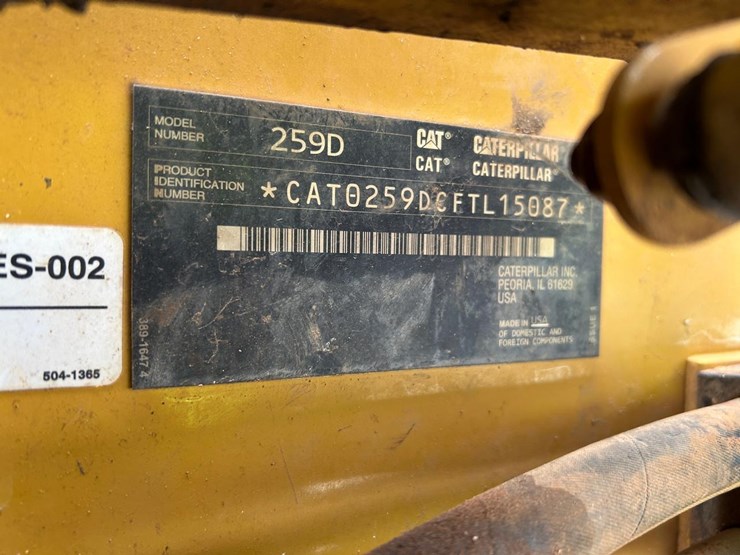 2017-caterpillar-259d-image-28