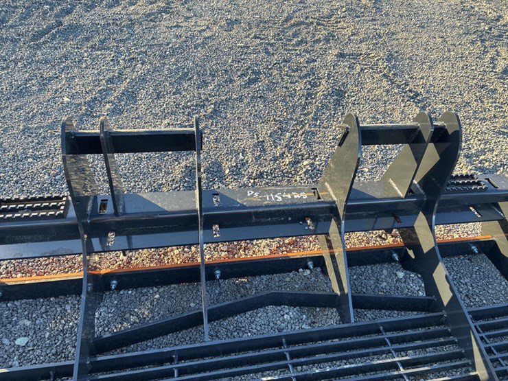 #115425-•-78"-skidsteer-land-leveler-image-5