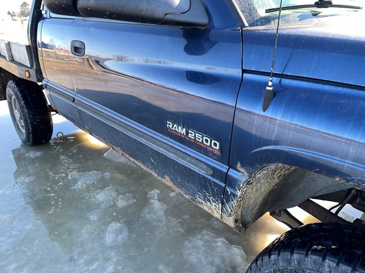 2001-dodge-ram-2500-image-16