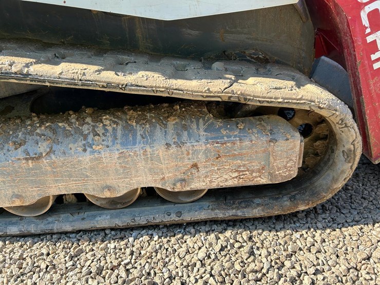 2018-takeuchi-tl6r-image-15