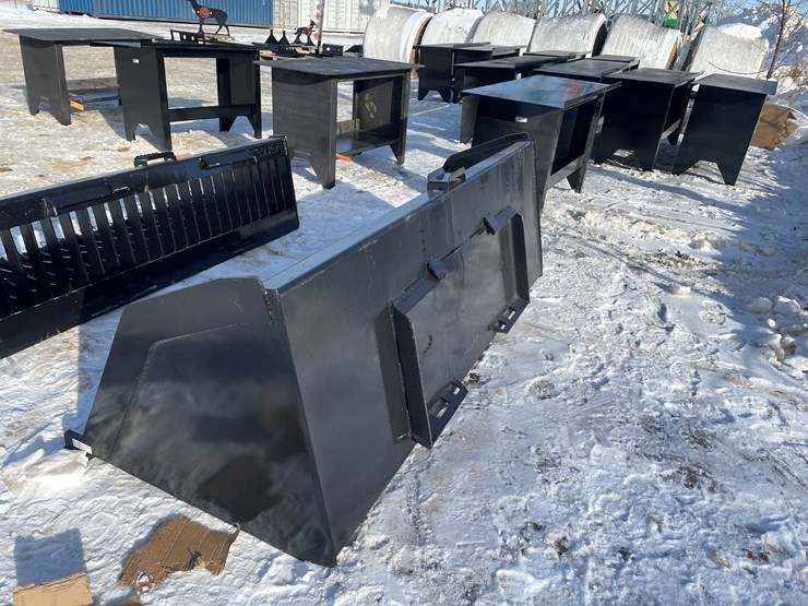 #2502-•-new-kc-84"-snow/litter-skid-steer-bucket-image-6