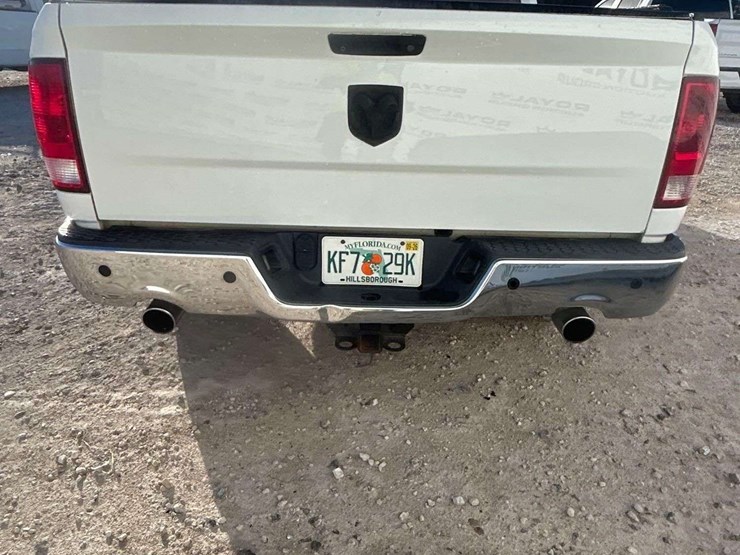 2011-dodge-ram-1500-image-24