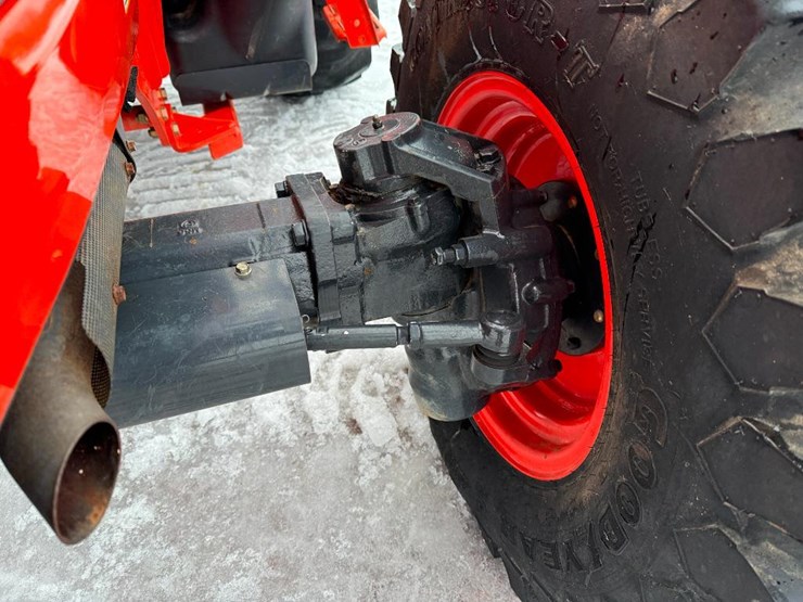 kioti-rx6620-image-36