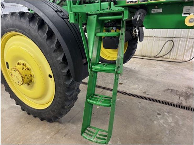 2004-john-deere-4710-image-12