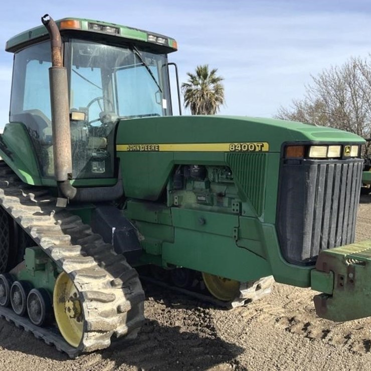 JOHN DEERE 8400T