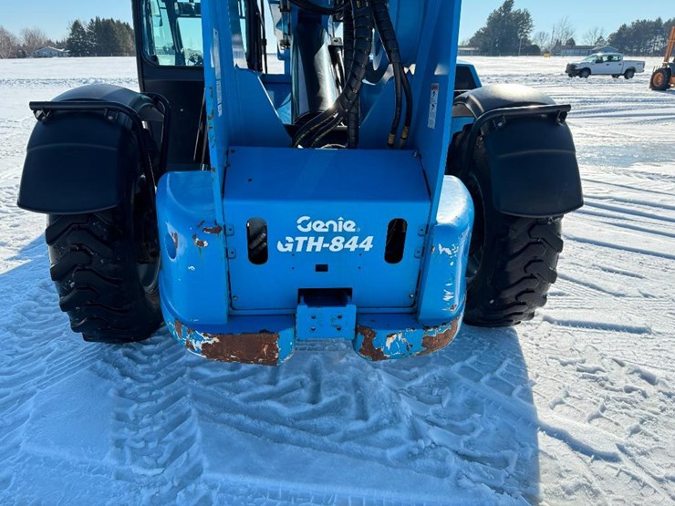 2016-genie-gth844-image-23