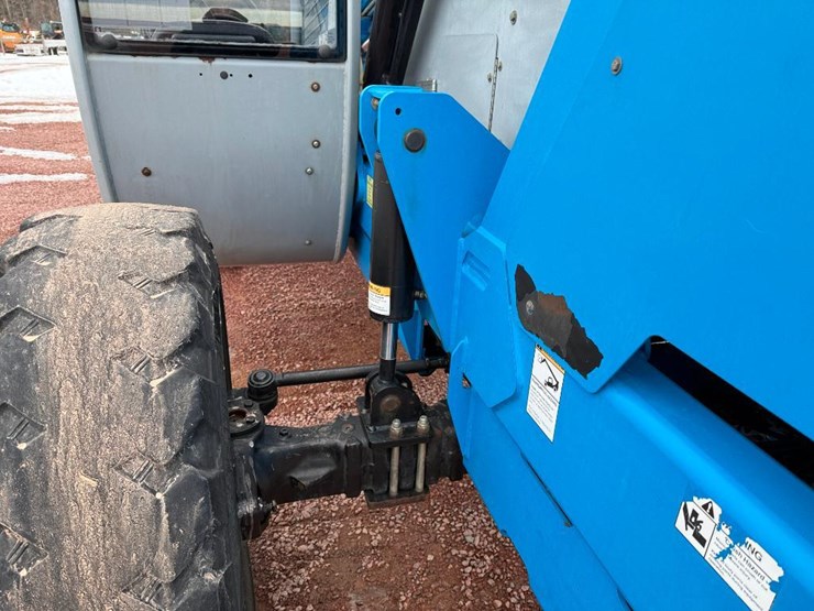 2006-deere-tires-image-16