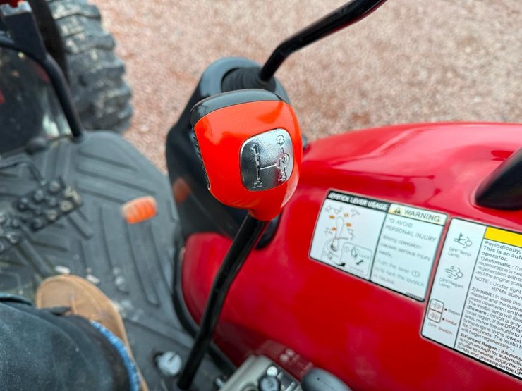 case-ih-farmall-55c-image-46