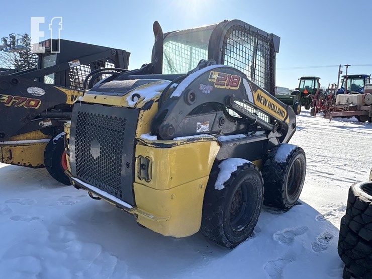 2016-new-holland-l218-image-7