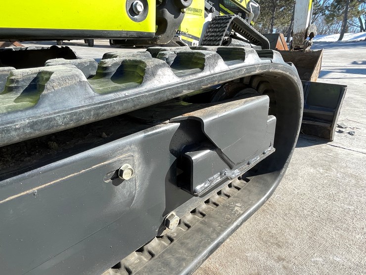 2022-bobcat-e20-image-39