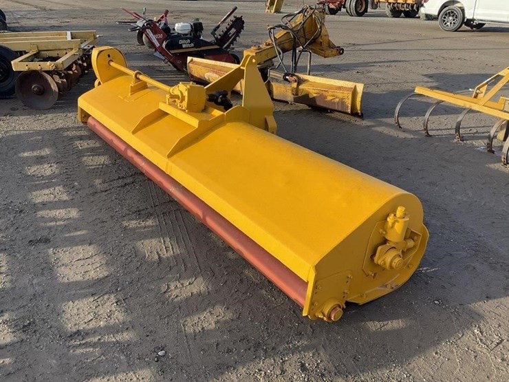 dandl-12'-3-pt-pto-chopper-image-5